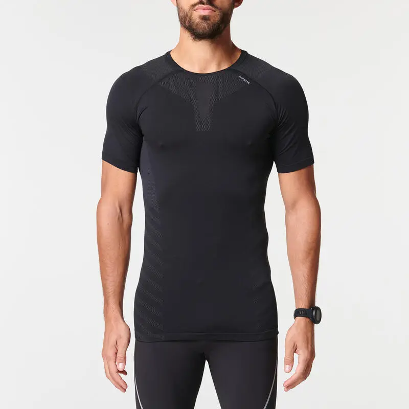 Camiseta Running Transpirable Hombre - KIPRUN SKINCARE NEGRO 1 Camiseta Running Transpirable Hombre - KIPRUN SKINCARE NEGRO